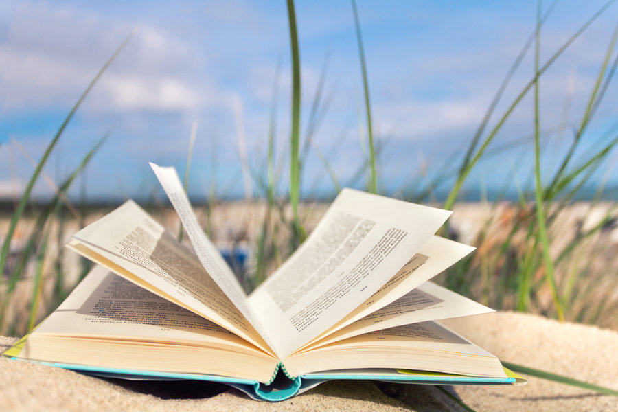 Der Blick in die Kristallkugel – Was passiert 2022 in der Buchbranche?